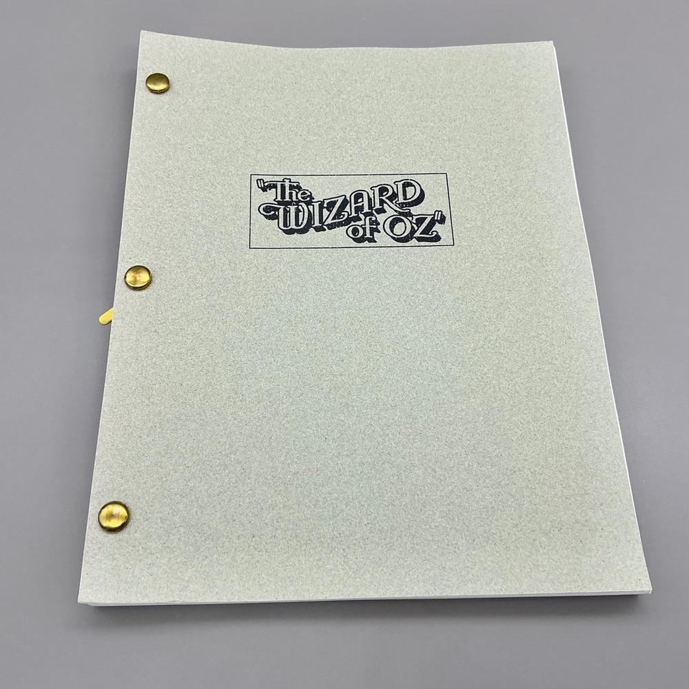 The Wizard of Oz 1939 Movie Screenplay COPY Script Judy Garland MGM Film Bound
